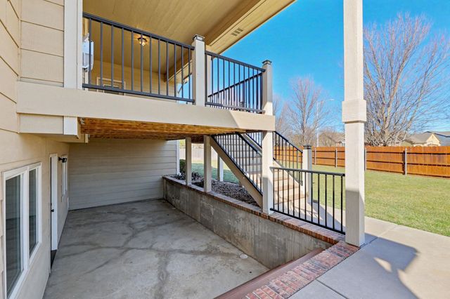 14114 W Taylor Cir, Wichita, KS 67235