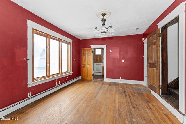 1498 2nd Street, Rensselaer, NY 12144