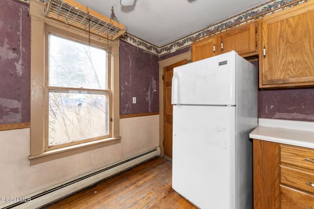 1498 2nd Street, Rensselaer, NY 12144