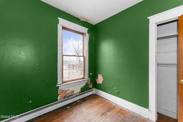 1498 2nd Street, Rensselaer, NY 12144