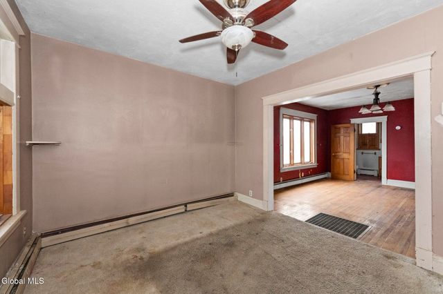 1498 2nd Street, Rensselaer, NY 12144