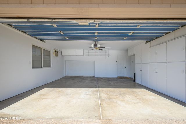 19814 N Willowcreek Circle, Sun City, AZ 85373