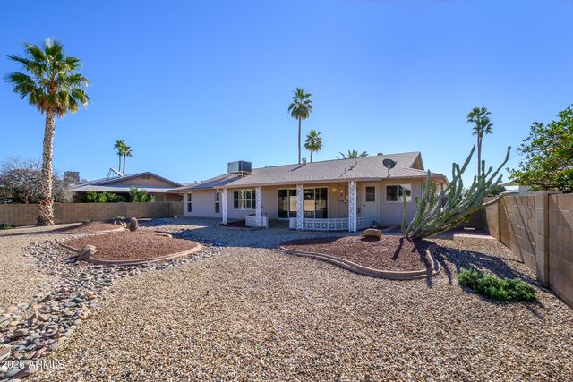 19814 N Willowcreek Circle, Sun City, AZ 85373