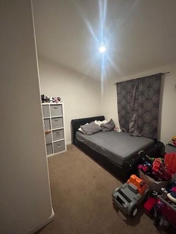 11393 128 Road, Pixley, CA 93256