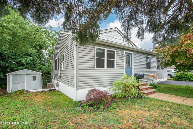 1 Luppatatong Avenue, Keyport, NJ 07735