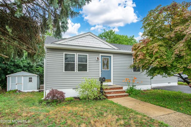 1 Luppatatong Avenue, Keyport, NJ 07735