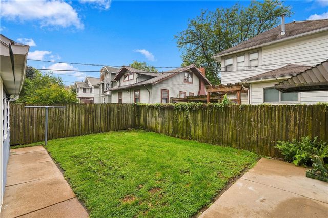 352 20th Street SE, Cedar Rapids, IA 52403