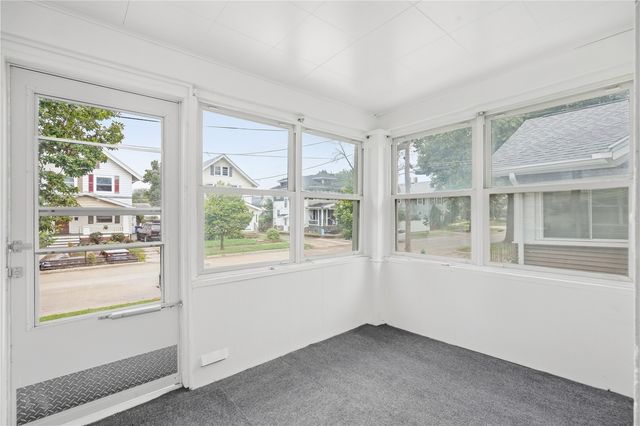 352 20th Street SE, Cedar Rapids, IA 52403