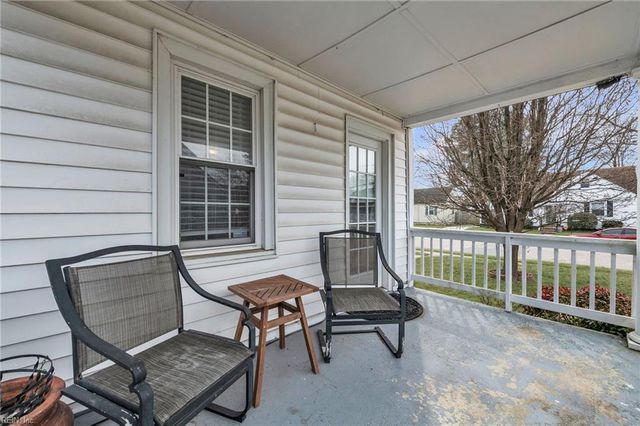 1614 Broadfield RD, Norfolk, VA 23503