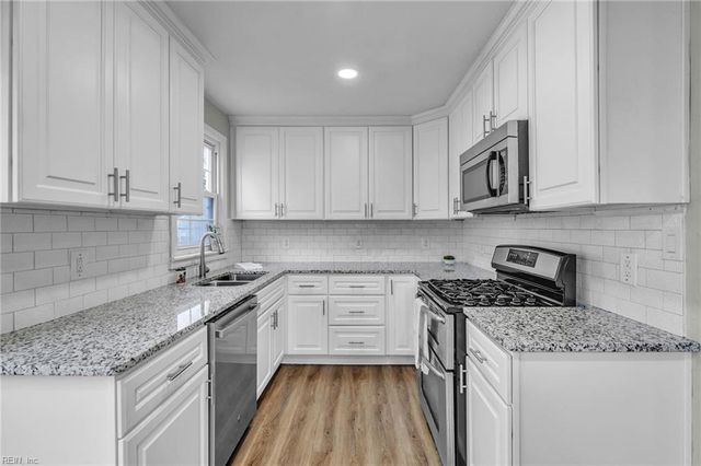 1614 Broadfield RD, Norfolk, VA 23503