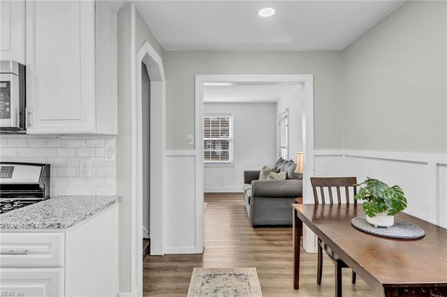 1614 Broadfield RD, Norfolk, VA 23503