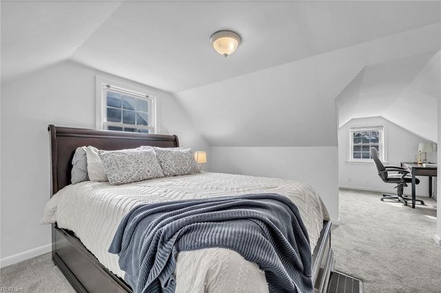 1614 Broadfield RD, Norfolk, VA 23503