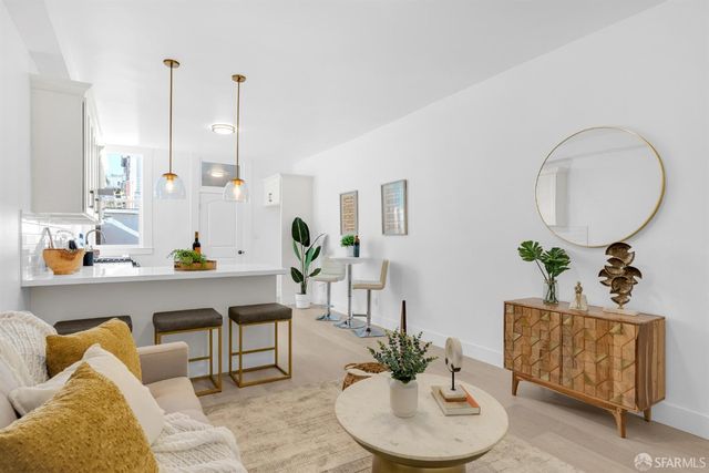 1060 Noe Street 1062A, San Francisco, CA 94114