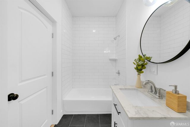 1060 Noe Street 1062A, San Francisco, CA 94114