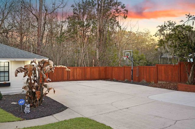 3020 Mac Rd, St Augustine, FL 32086