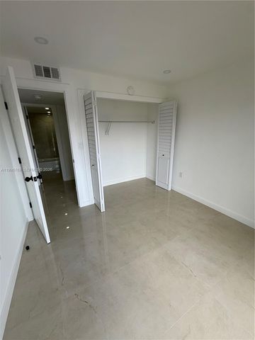 1820 W 53rd St 201, Hialeah, FL 33012