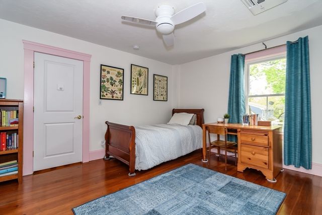 89 Pond St, Natick, MA 01760