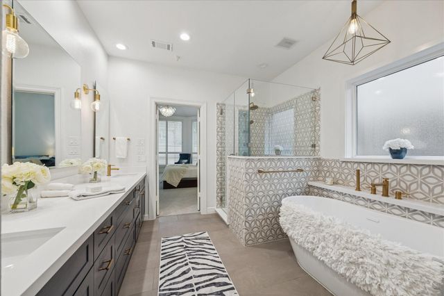 5201 Grand Lake, Bellaire, TX 77401