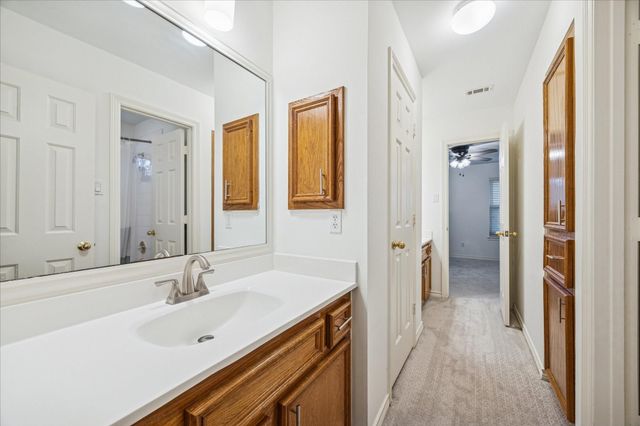 5201 Grand Lake, Bellaire, TX 77401