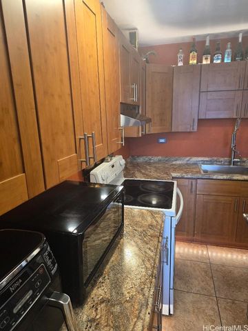 950 Lehua Avenue 502, Pearl City, HI 96782