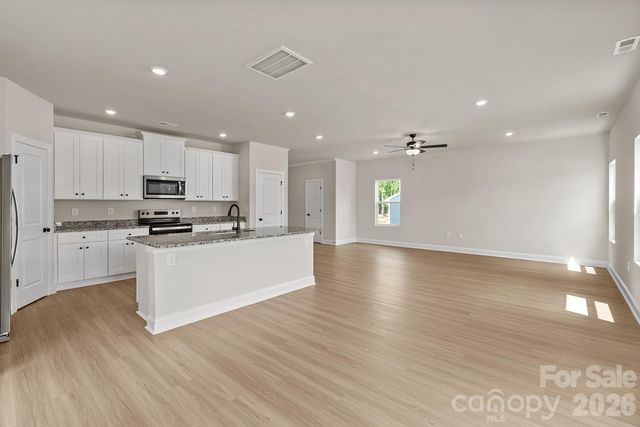 3325 Yorkshire Drive, Gastonia, NC 28052