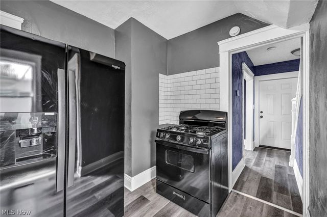 11400 Continental Avenue, Cleveland, OH 44104
