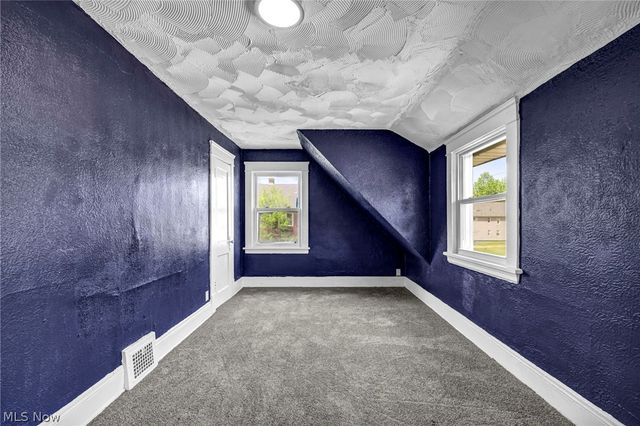 11400 Continental Avenue, Cleveland, OH 44104