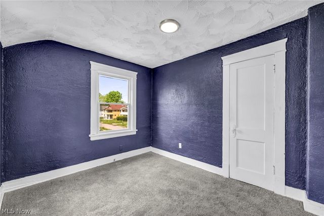 11400 Continental Avenue, Cleveland, OH 44104