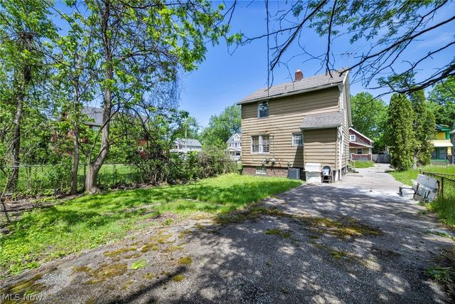 11400 Continental Avenue, Cleveland, OH 44104