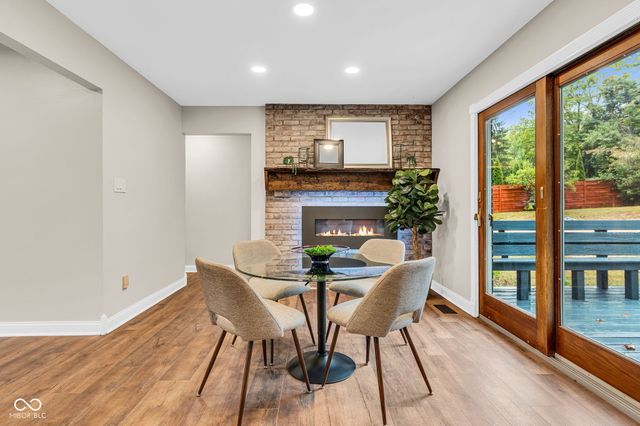6825 S Ford Road, Zionsville, IN 46077