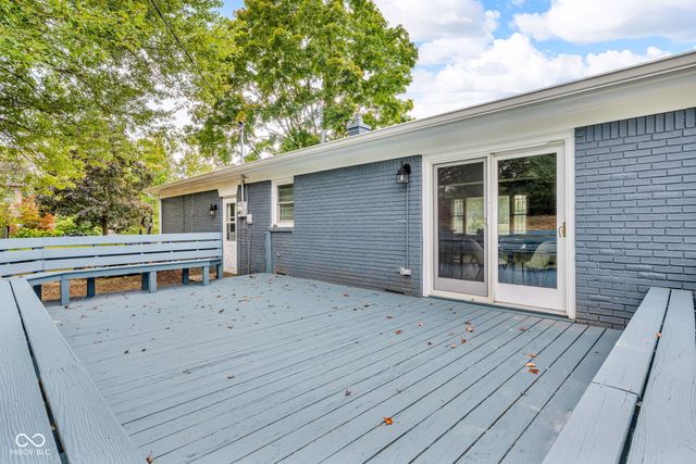 6825 S Ford Road, Zionsville, IN 46077