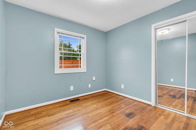 6825 S Ford Road, Zionsville, IN 46077