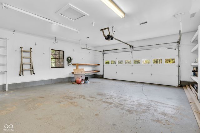 6825 S Ford Road, Zionsville, IN 46077