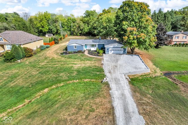 6825 S Ford Road, Zionsville, IN 46077
