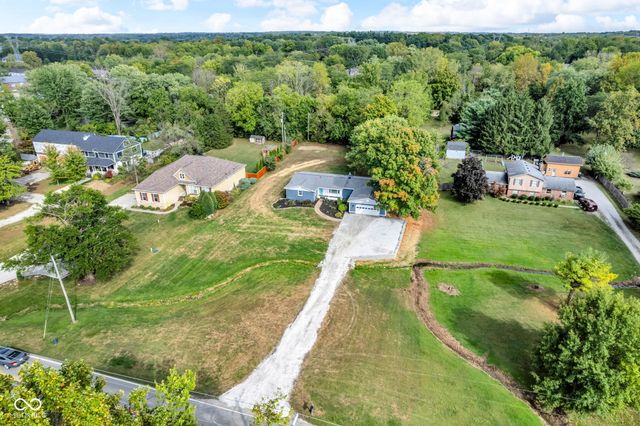 6825 S Ford Road, Zionsville, IN 46077