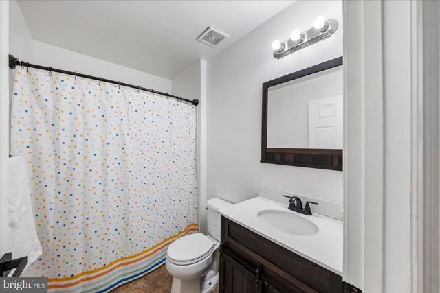 404 MONTANA TRL TRL, Browns Mills, NJ 08015