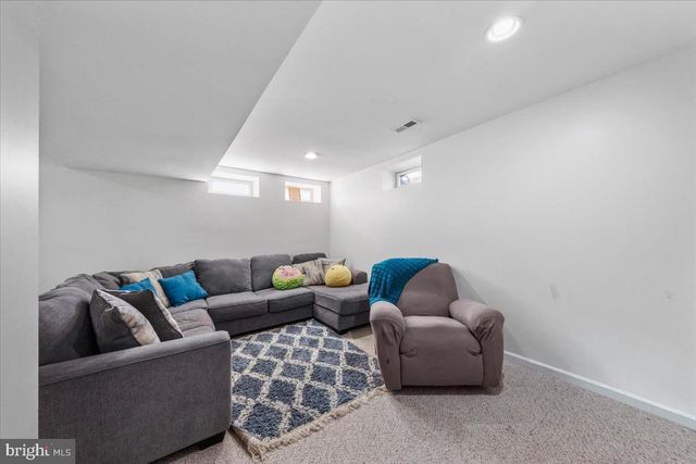 404 MONTANA TRL TRL, Browns Mills, NJ 08015