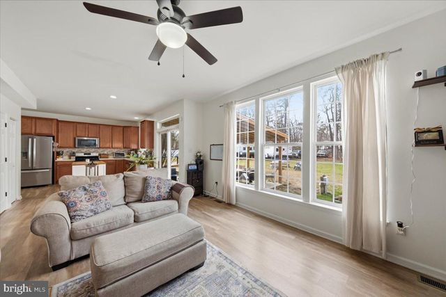 404 MONTANA TRL TRL, Browns Mills, NJ 08015