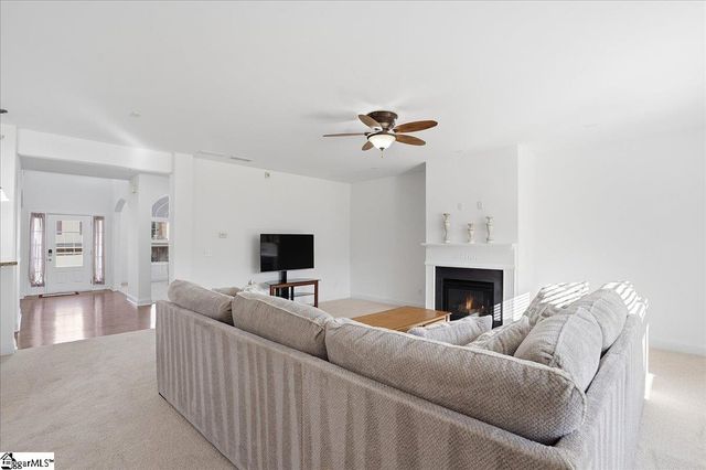 388 Heritage Point Drive, Simpsonville, SC 29681