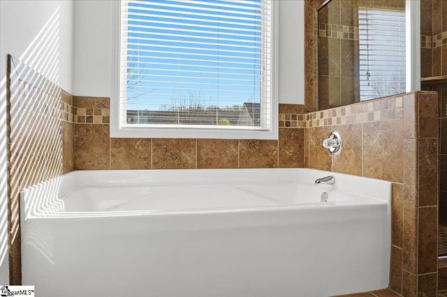 388 Heritage Point Drive, Simpsonville, SC 29681