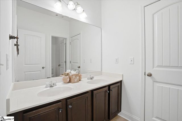 388 Heritage Point Drive, Simpsonville, SC 29681