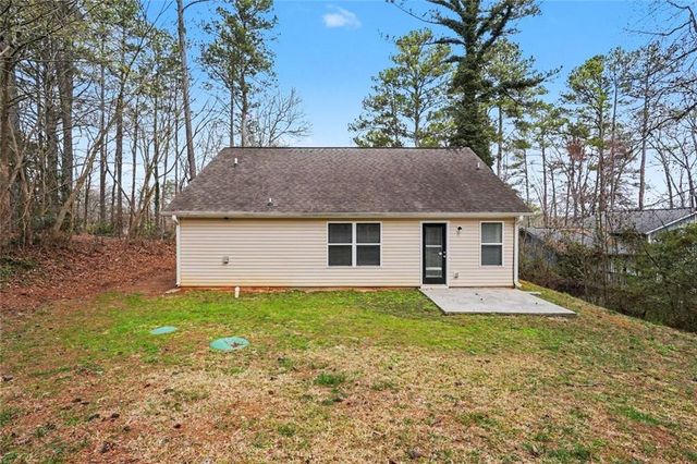 85 Homestead Place, Rex, GA 30273