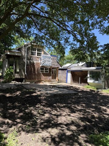 912 N River Street, Ypsilanti, MI 48198