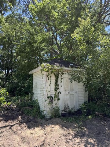 912 N River Street, Ypsilanti, MI 48198