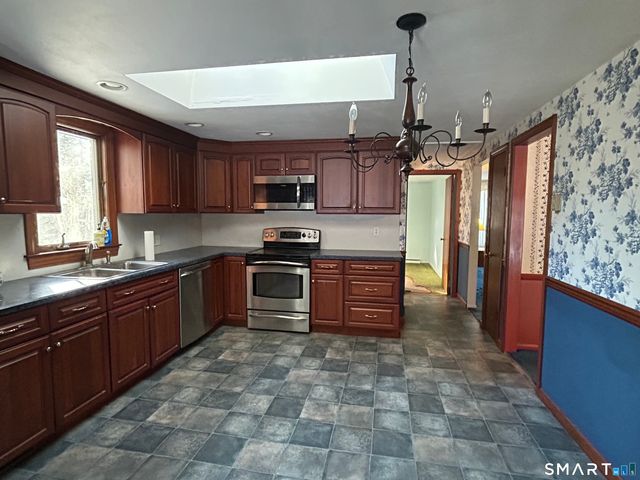 65 Munson Road, Wolcott, CT 06716