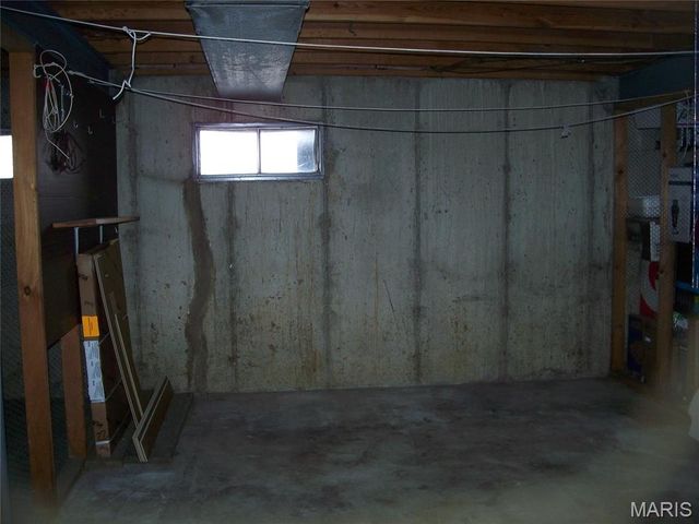 3145 Leisurewood Court A, Florissant, MO 63033