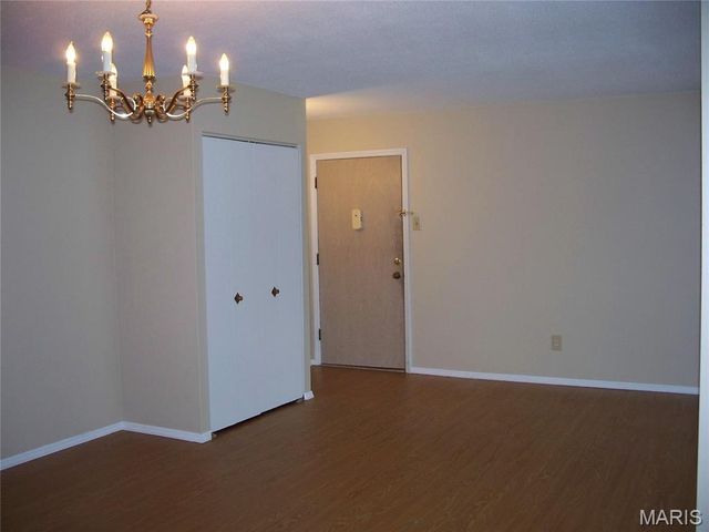 3145 Leisurewood Court A, Florissant, MO 63033