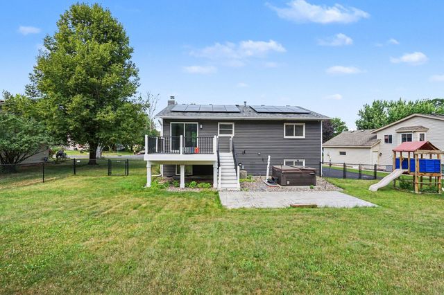 939 Savannah Road, Eagan, MN 55123