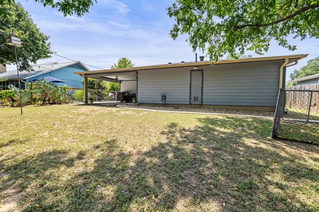 504 Heartwood DR, Austin, TX 78745