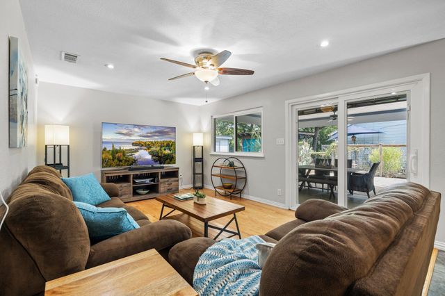 504 Heartwood DR, Austin, TX 78745